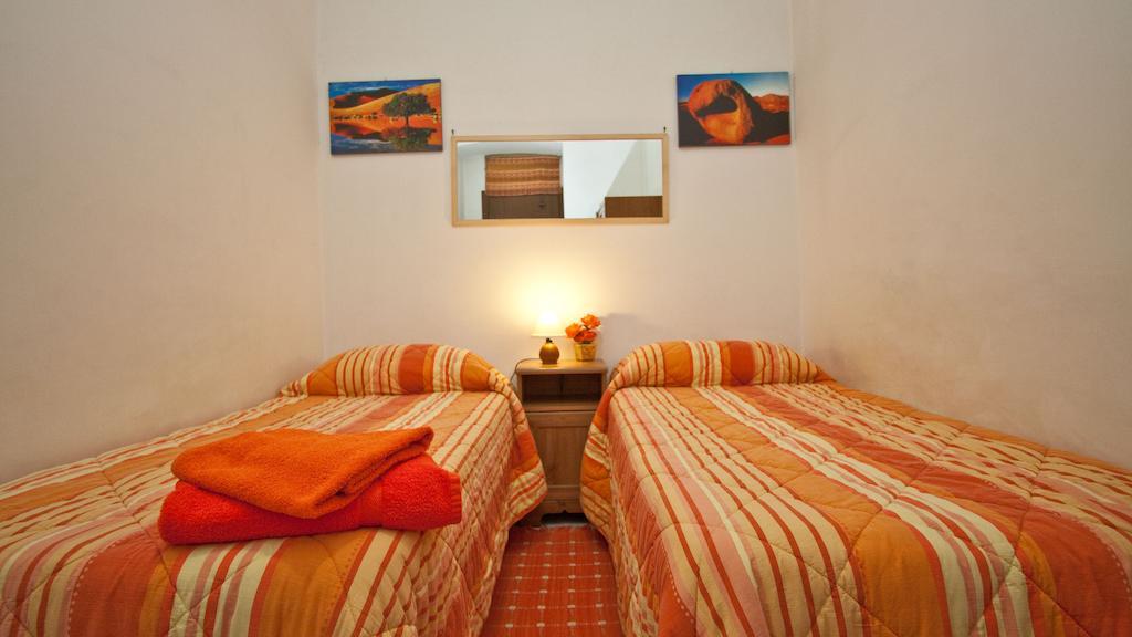Rental In Rome Celeste Apartment Номер фото